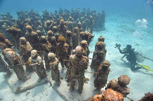 Underwater Sculpture Garden, Isla Mujeres, Mexico 