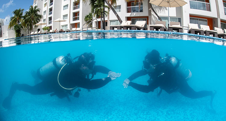 scuba diving cancun certification